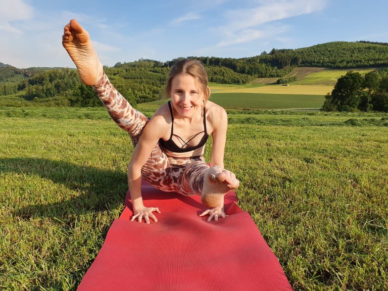 Why yoga remains a megatrend – 5 reasons to get on the mat